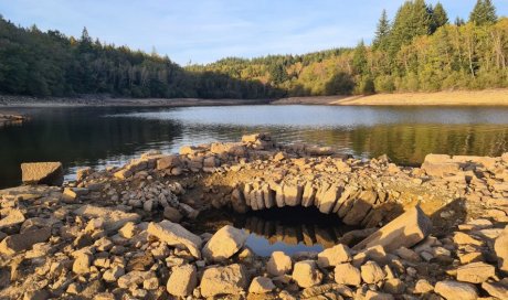 Lac de Vassivière le petit canada en Limousin 