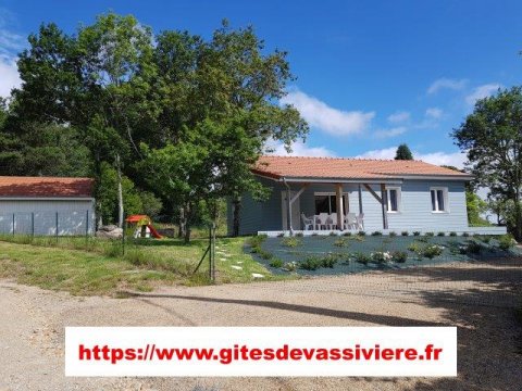 Passez votre été dans un gîte près du Lac de Vassivière en Limousin